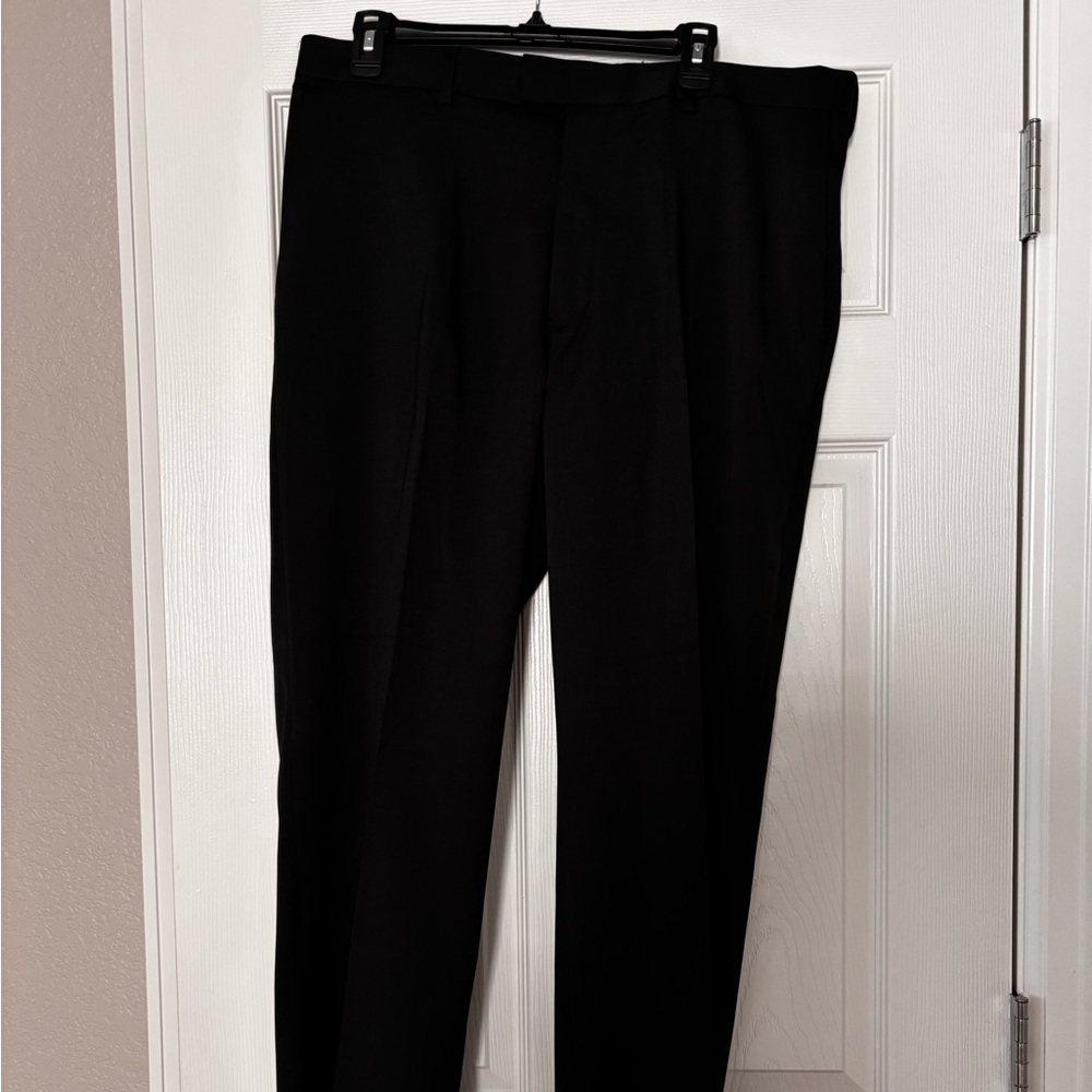 New! Perry Ellis Portfolio Black Travel  Luxe Pants for men